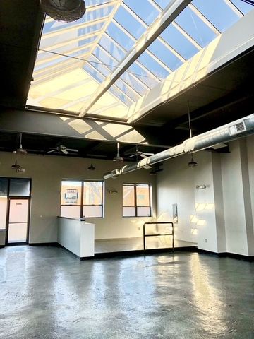 2402 Sidney St, South Side, PA 15203