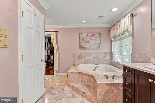 5419 SPRINGLAKE, Baltimore, MD 21212