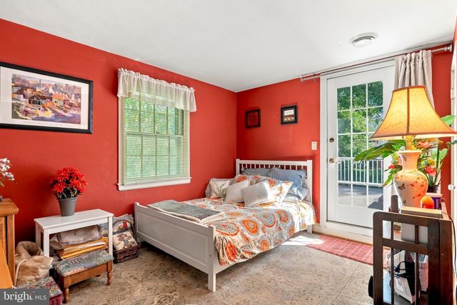 5419 SPRINGLAKE, Baltimore, MD 21212