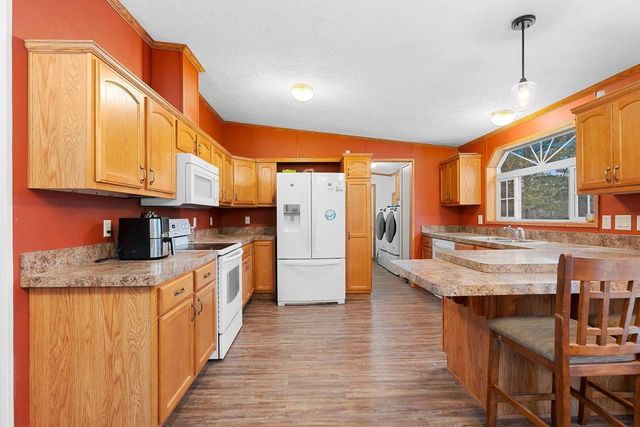 424 CARRIE LYNN AVENUE, Algoma, WI 54201