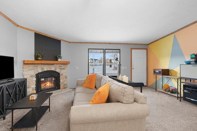 424 CARRIE LYNN AVENUE, Algoma, WI 54201