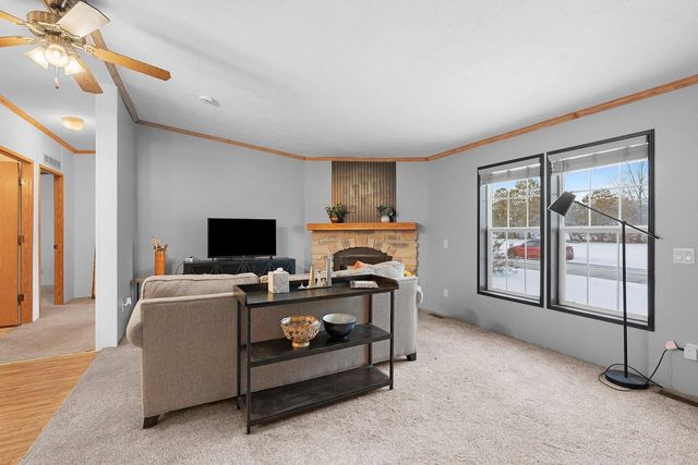 424 CARRIE LYNN AVENUE, Algoma, WI 54201