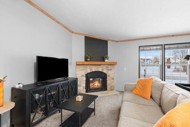 424 CARRIE LYNN AVENUE, Algoma, WI 54201