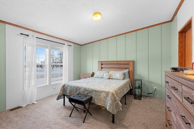 424 CARRIE LYNN AVENUE, Algoma, WI 54201