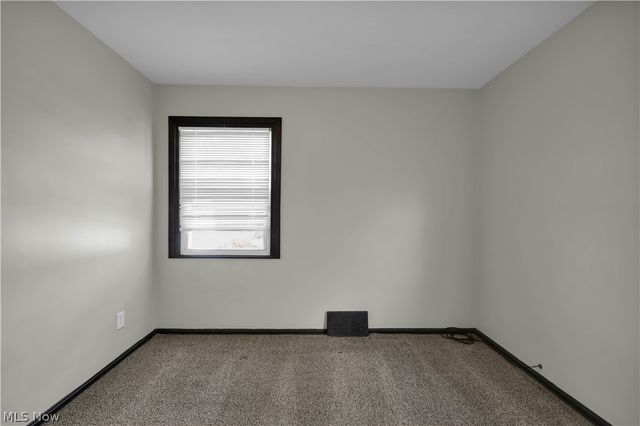 15705 Maplewood Avenue, Maple Heights, OH 44137