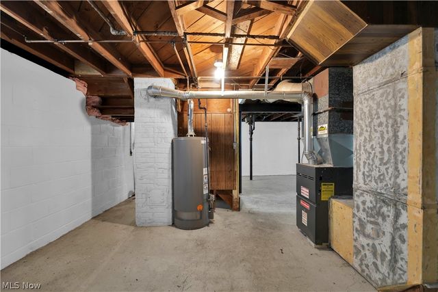 15705 Maplewood Avenue, Maple Heights, OH 44137