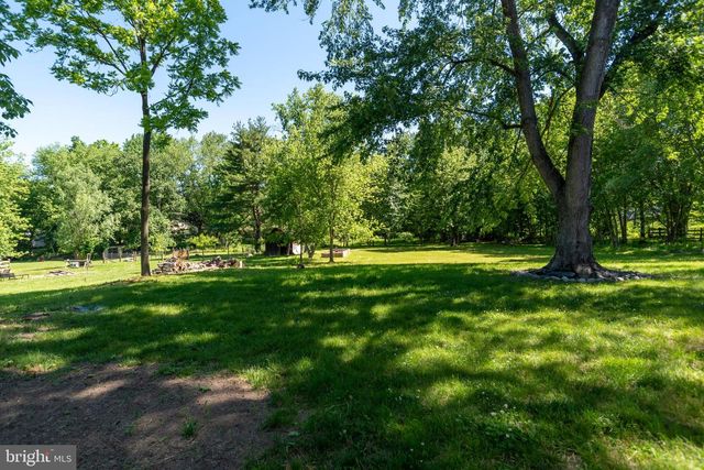 3031 BRISTOL RD, Warrington, PA 18976