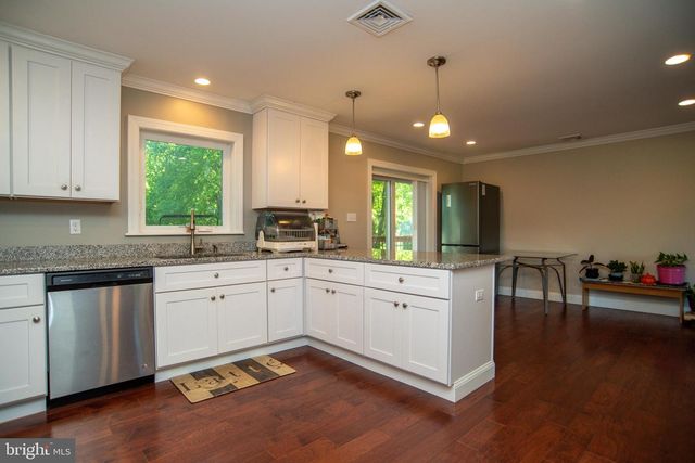3031 BRISTOL RD, Warrington, PA 18976