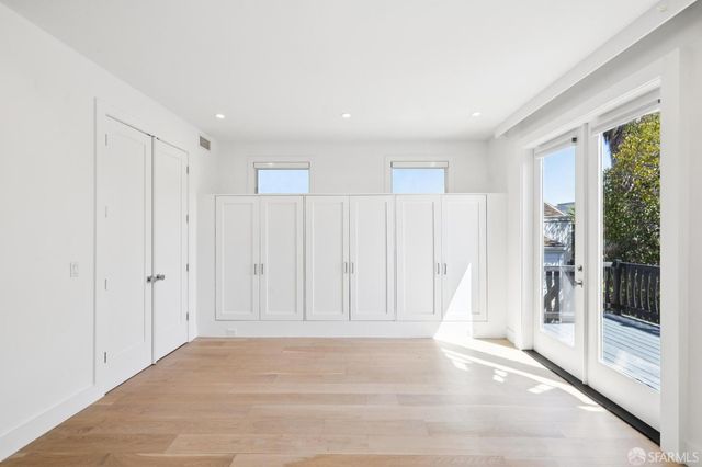 2977 21st Street 2977a, San Francisco, CA 94110