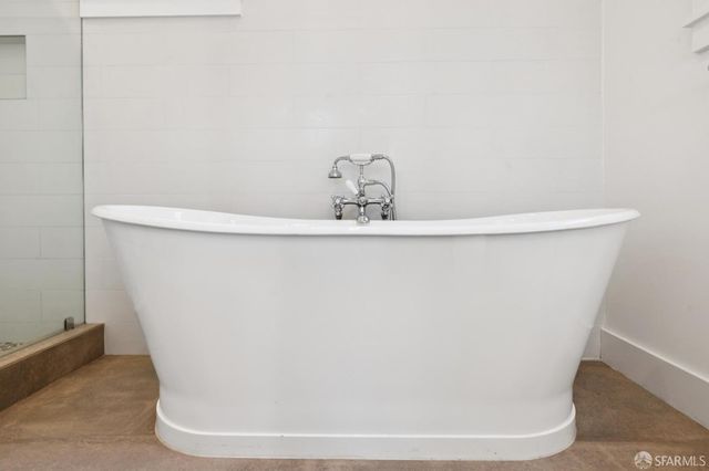 2977 21st Street 2977a, San Francisco, CA 94110