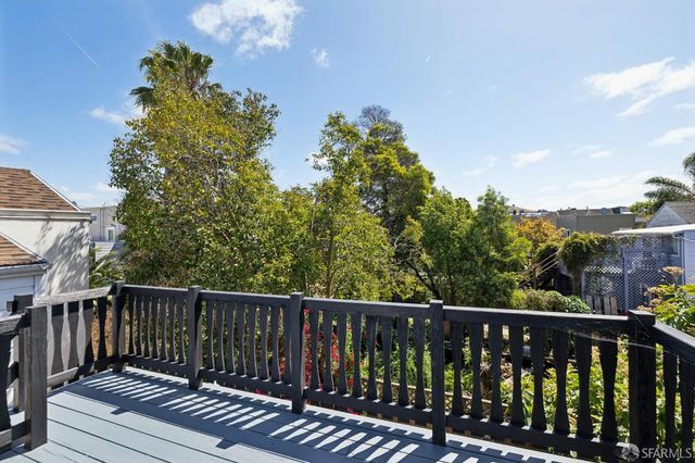 2977 21st Street 2977a, San Francisco, CA 94110