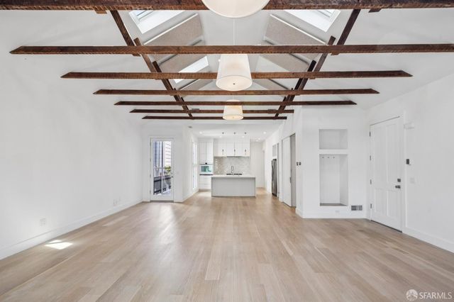 2977 21st Street 2977a, San Francisco, CA 94110