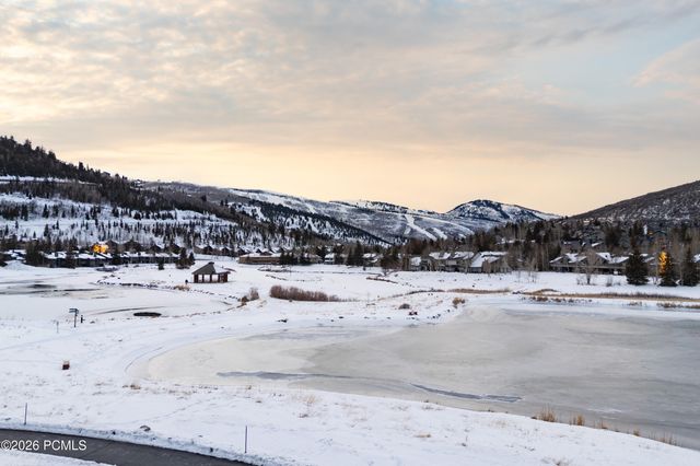 2900 Deer Valley Drive E235, Park City, UT 84060