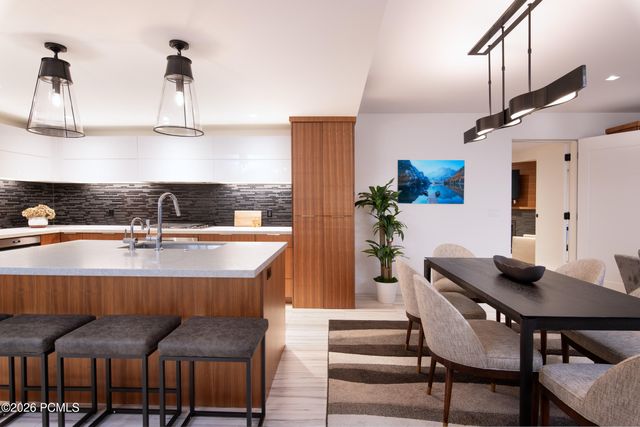 2900 Deer Valley Drive E235, Park City, UT 84060