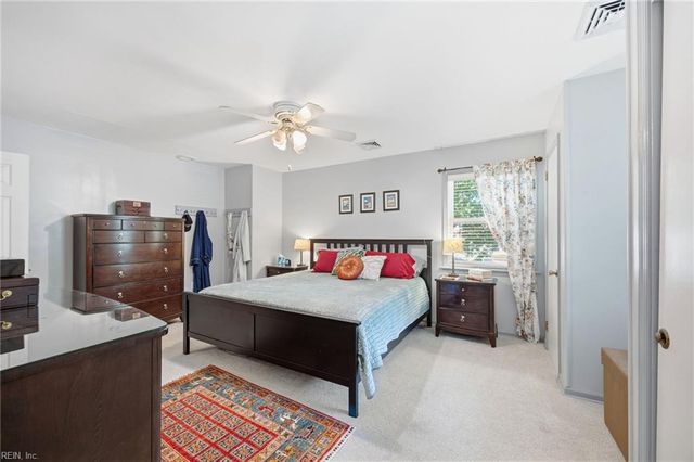 625 Brandywine DR, Newport News, VA 23602