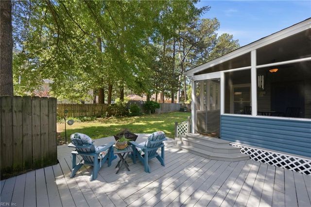625 Brandywine DR, Newport News, VA 23602