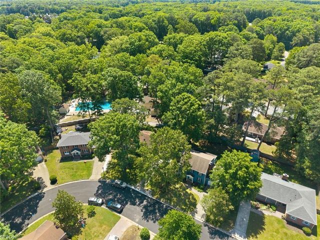 625 Brandywine DR, Newport News, VA 23602