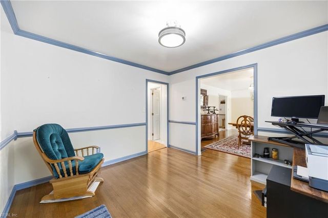 625 Brandywine DR, Newport News, VA 23602
