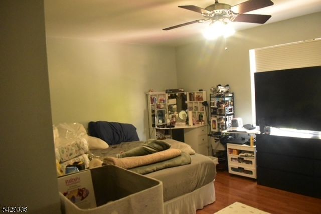 511 Broadway, Elizabeth City, NJ 07206