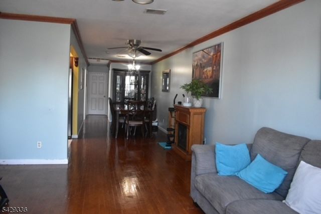 511 Broadway, Elizabeth City, NJ 07206