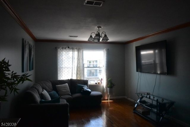 511 Broadway, Elizabeth City, NJ 07206