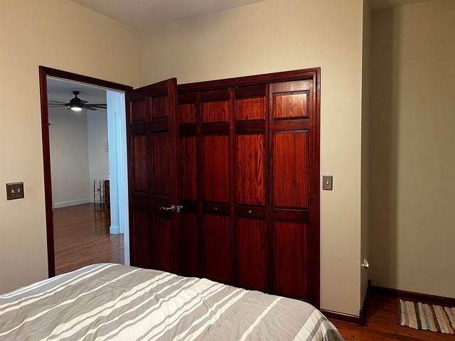 5942 E Houston Road, Woodlawn, IL 62898