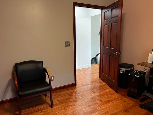 5942 E Houston Road, Woodlawn, IL 62898