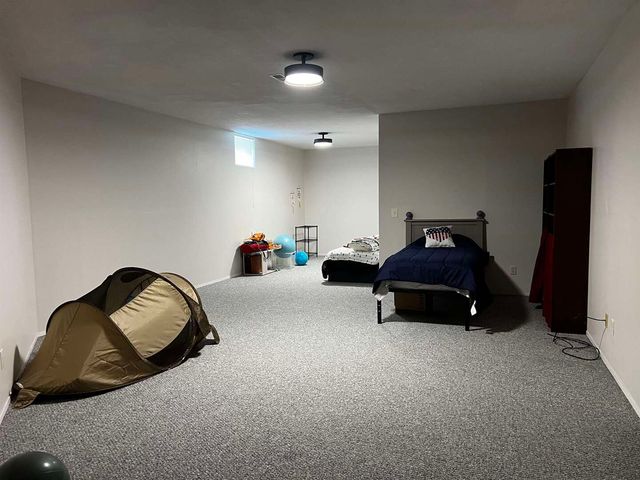 5942 E Houston Road, Woodlawn, IL 62898