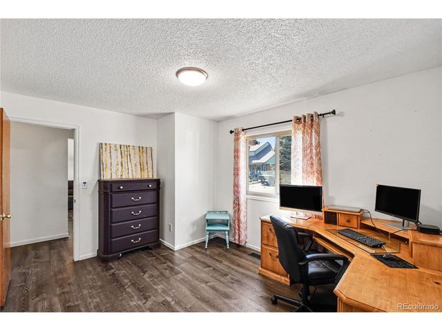 1066 Pinyon Dr, Windsor, CO 80550