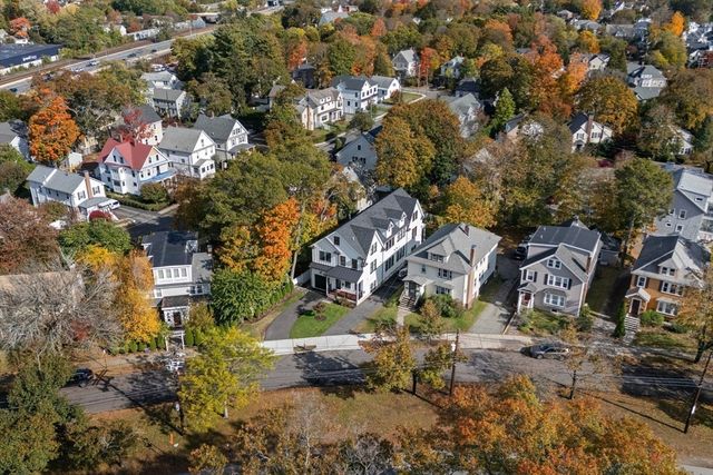 1917 Commonwealth Ave 1917, Newton, MA 02466