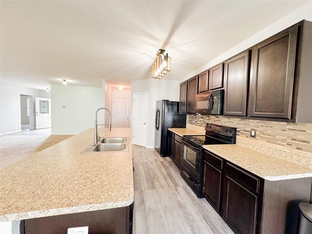 5525 FOREST RIDGE DRIVE, Winter Haven, FL 33881