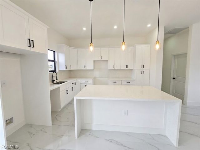 761 Roma AVE S, Lehigh Acres, FL 33974