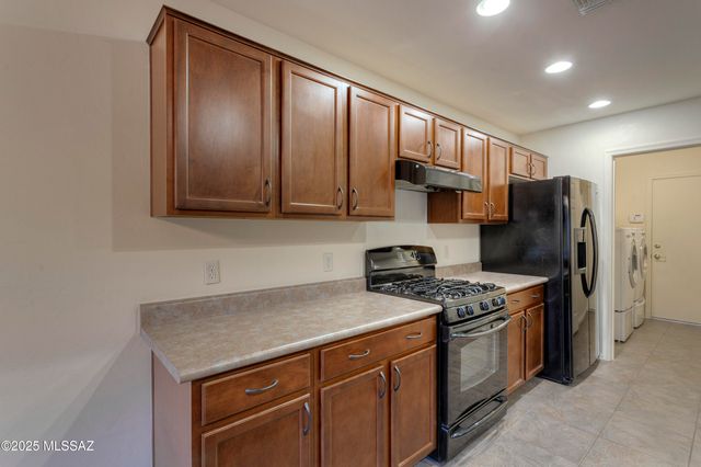 776 W Calle Ormino, Sahuarita, AZ 85629
