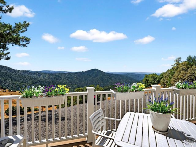 5650 High Point Rd, Willits, CA 95490