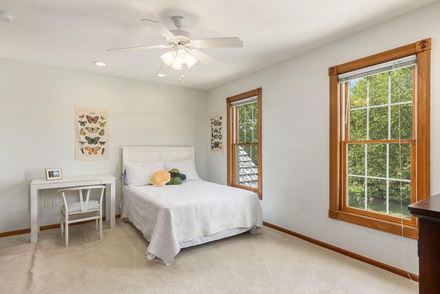 1600 Starbridge DRIVE, Brookfield, WI 53005