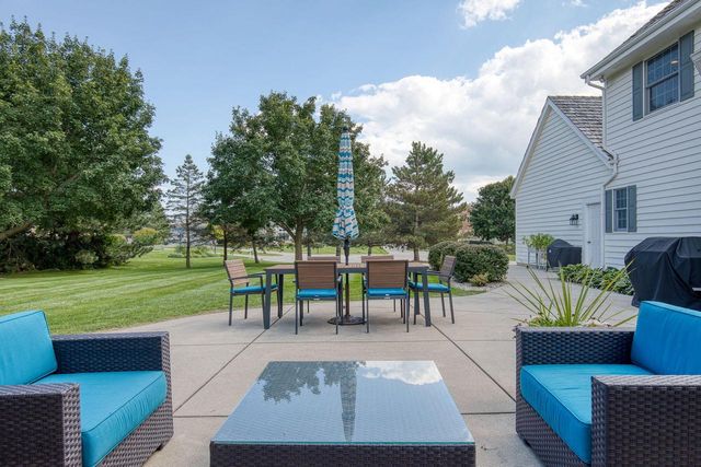 1600 Starbridge DRIVE, Brookfield, WI 53005