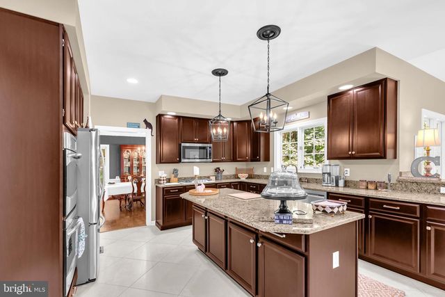 8 FALLING WATER CT, Reisterstown, MD 21136