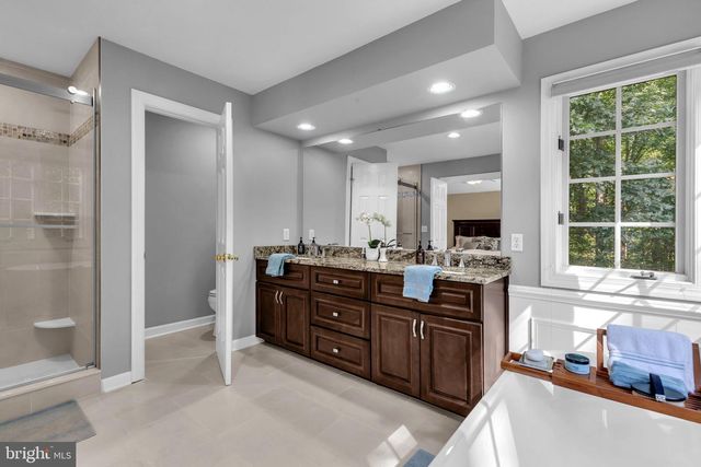 8 FALLING WATER CT, Reisterstown, MD 21136