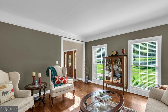 8 FALLING WATER CT, Reisterstown, MD 21136