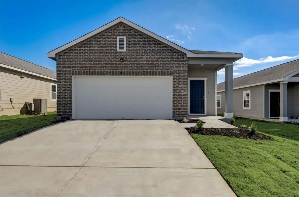 360 Enforcer LOOP, Jarrell, TX 76537