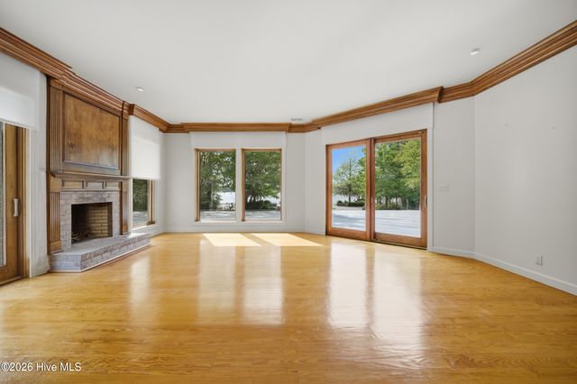 211 Beech Point Boulevard, Hertford, NC 27944