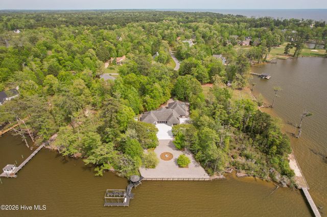 211 Beech Point Boulevard, Hertford, NC 27944