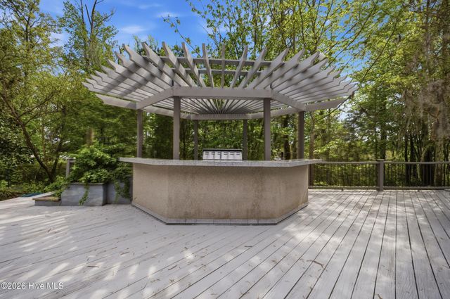 211 Beech Point Boulevard, Hertford, NC 27944