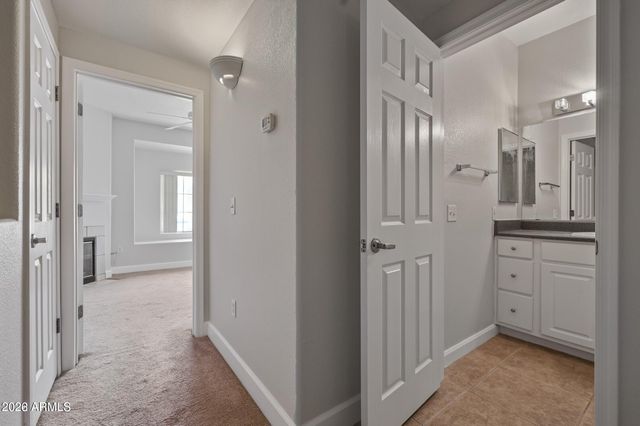 4455 E PARADISE VILLAGE Parkway S 1122, Phoenix, AZ 85032