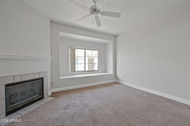 4455 E PARADISE VILLAGE Parkway S 1122, Phoenix, AZ 85032
