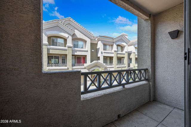 4455 E PARADISE VILLAGE Parkway S 1122, Phoenix, AZ 85032