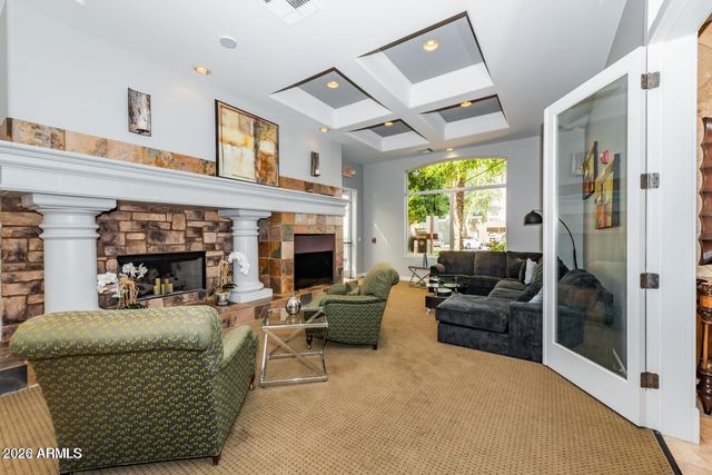 4455 E PARADISE VILLAGE Parkway S 1122, Phoenix, AZ 85032