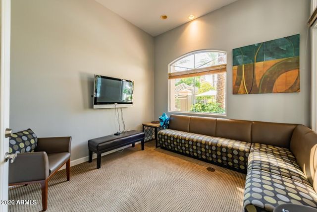 4455 E PARADISE VILLAGE Parkway S 1122, Phoenix, AZ 85032