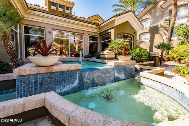 4455 E PARADISE VILLAGE Parkway S 1122, Phoenix, AZ 85032