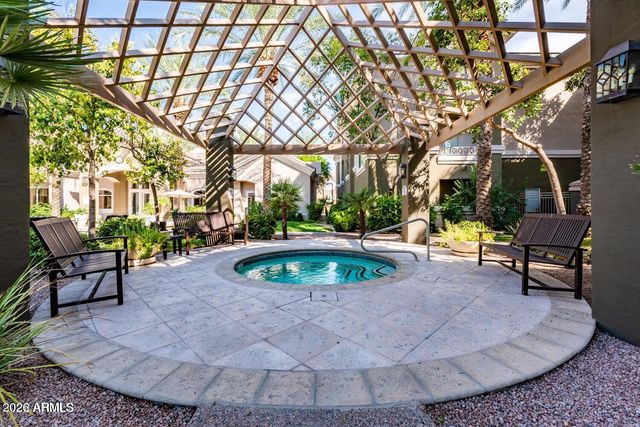 4455 E PARADISE VILLAGE Parkway S 1122, Phoenix, AZ 85032